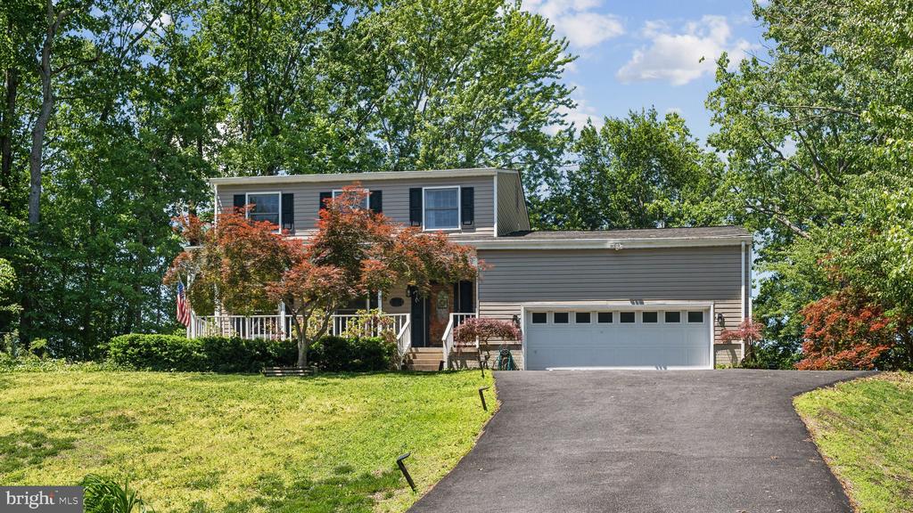 3 WOODFLOWER COURT