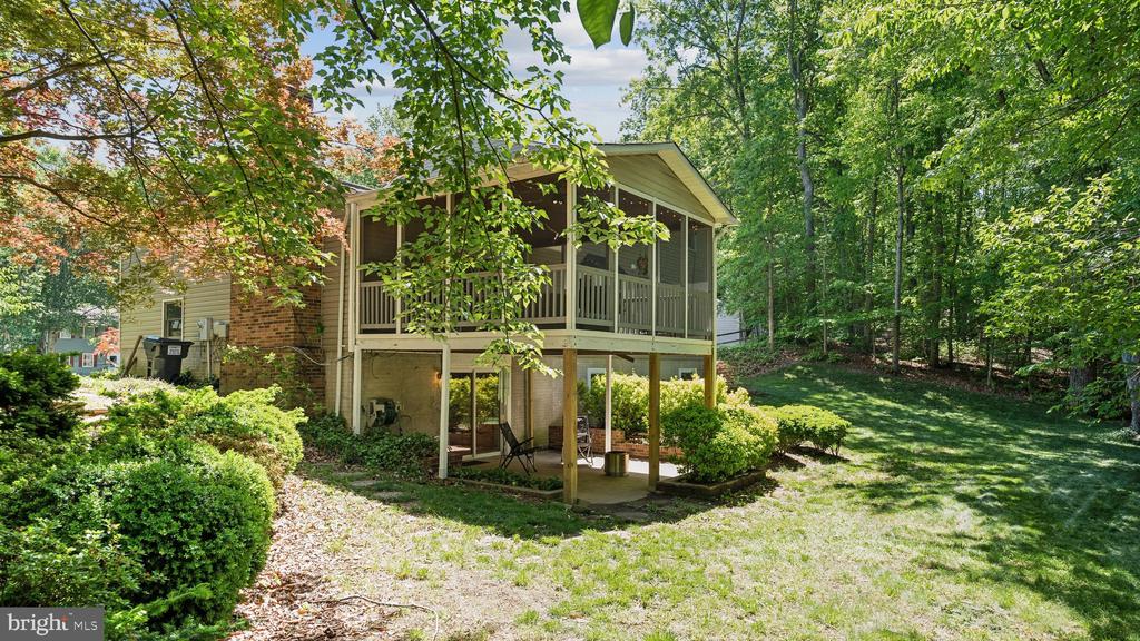 3 WOODFLOWER COURT