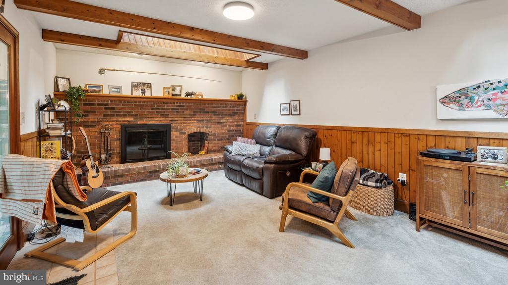 3 WOODFLOWER COURT