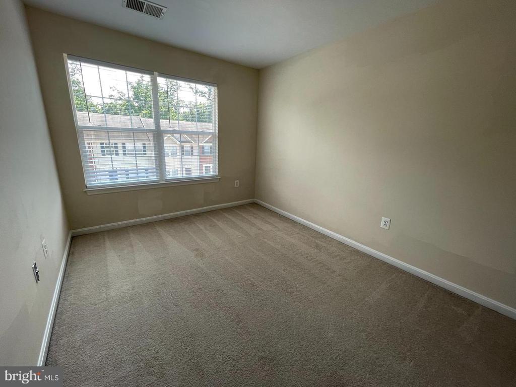 107 HEMLOCK DRIVE