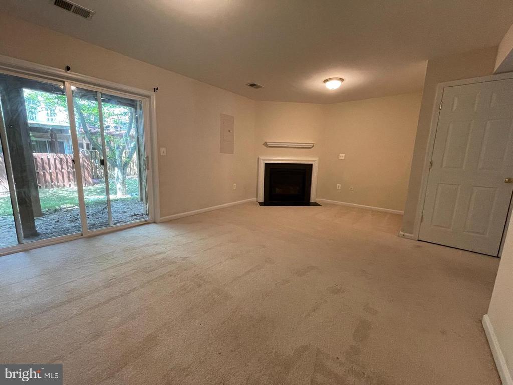 107 HEMLOCK DRIVE