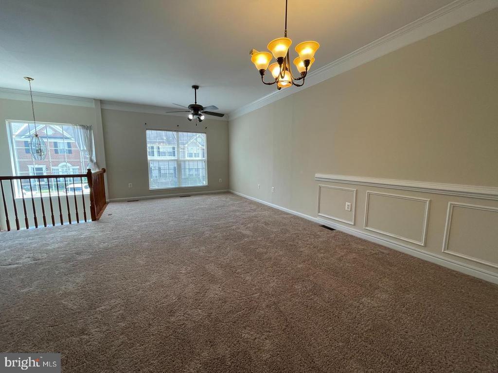 107 HEMLOCK DRIVE