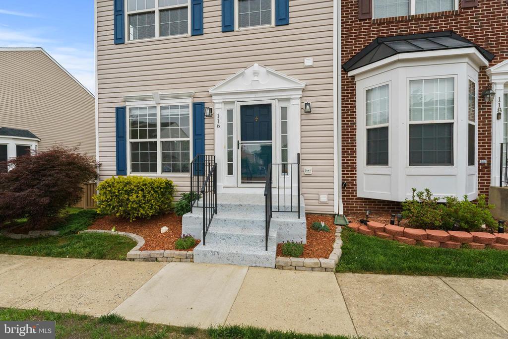 116 KEATING CIRCLE