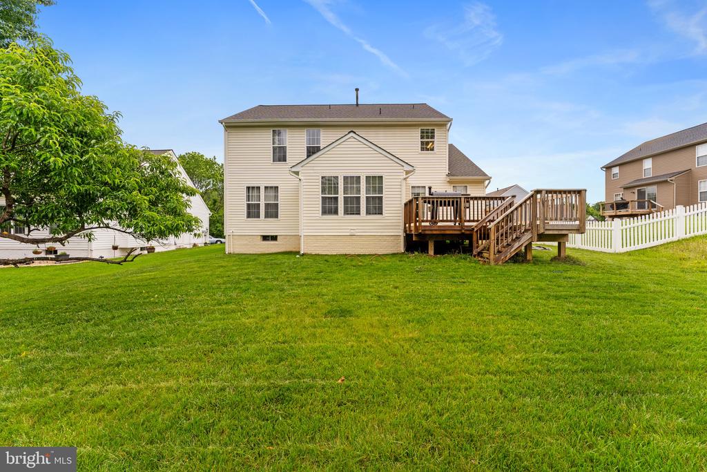 20 NEWBURY DRIVE