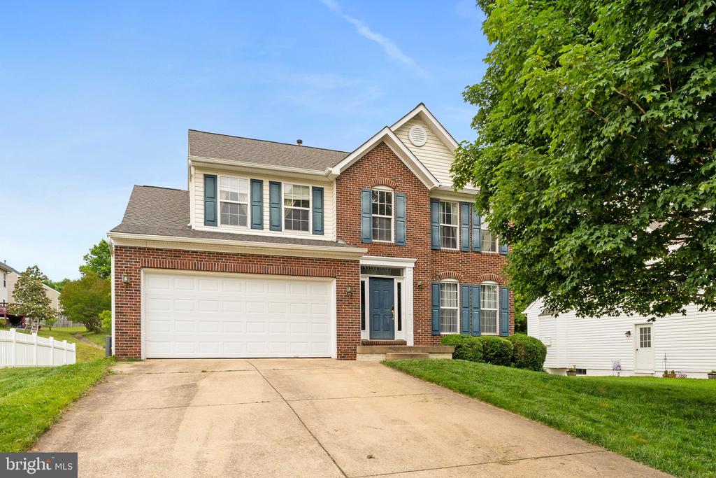 20 NEWBURY DRIVE