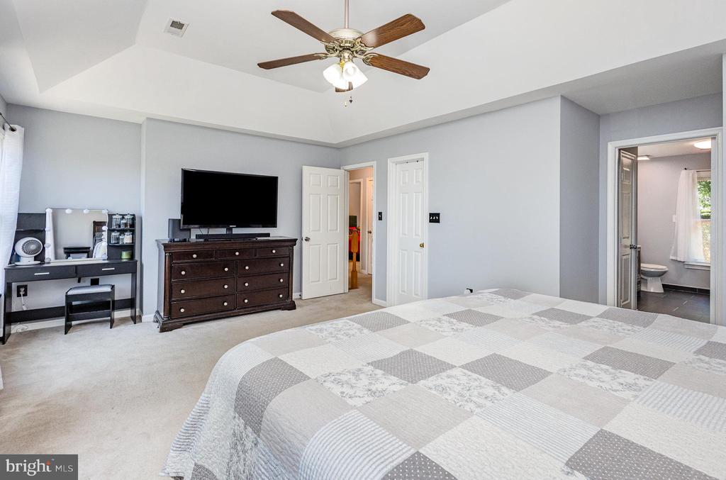 267 GREENSPRING DR