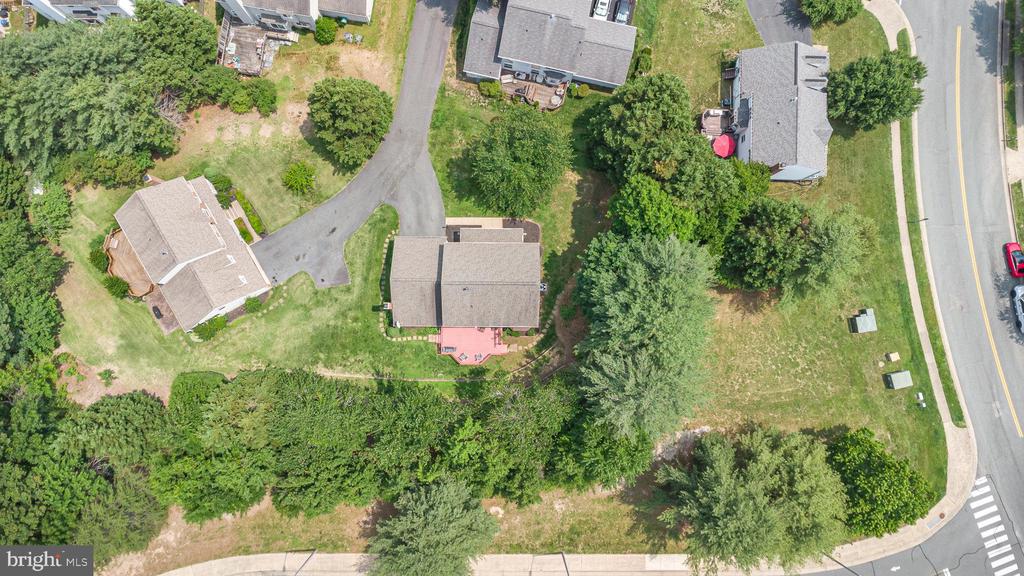 267 GREENSPRING DR