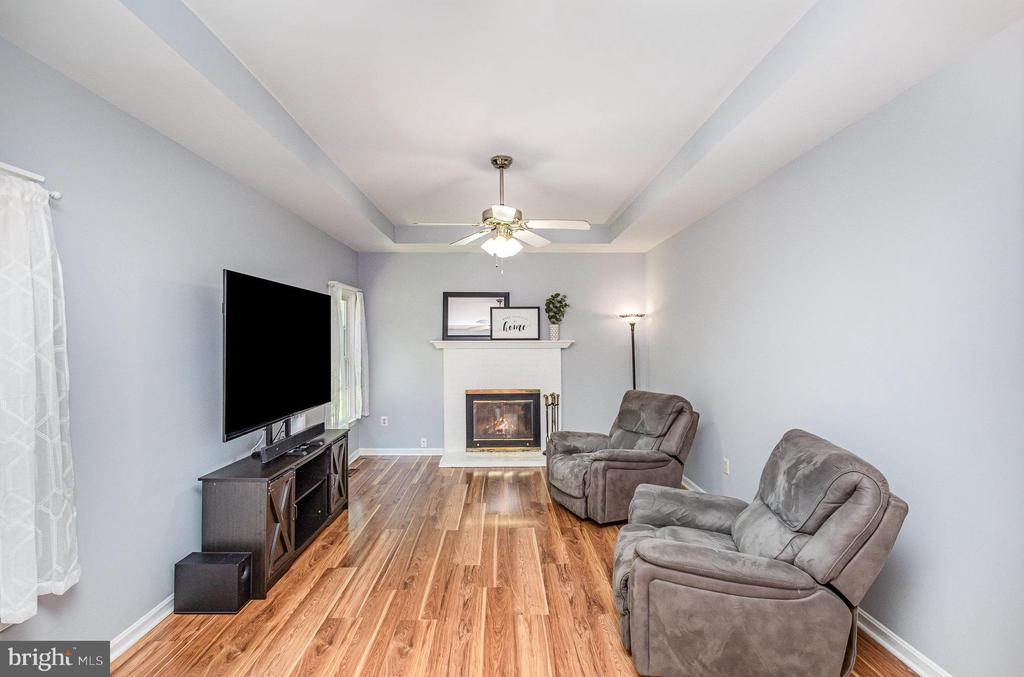 267 GREENSPRING DR