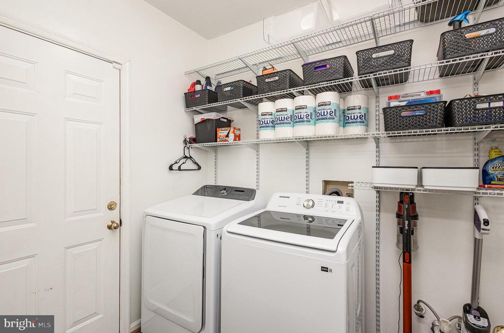 267 GREENSPRING DR