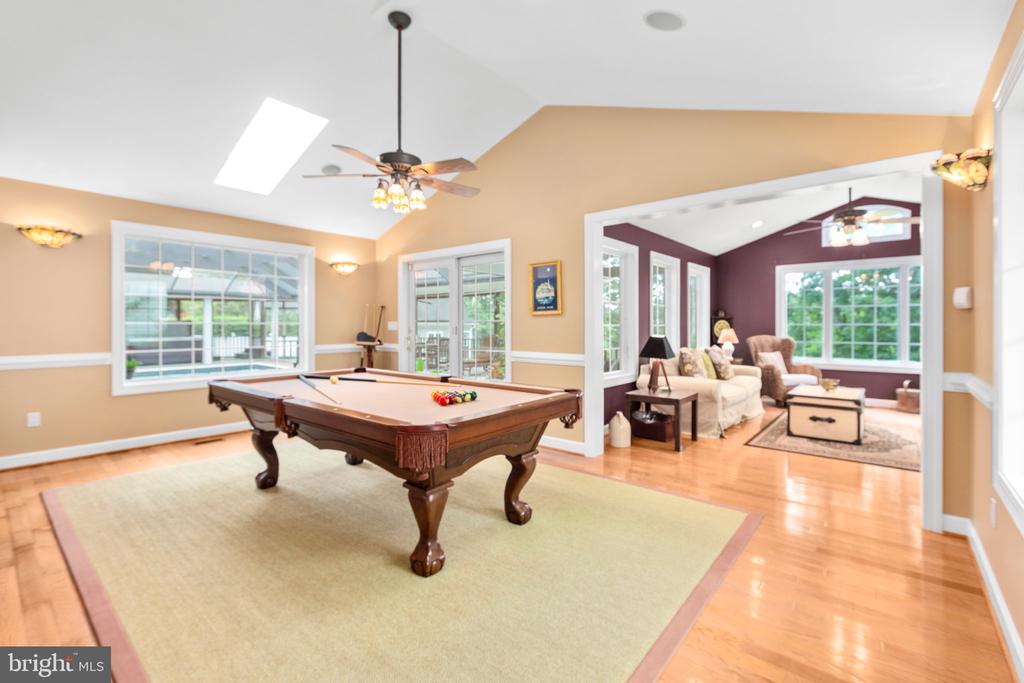 312 INGLESIDE DRIVE