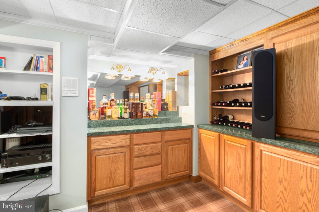 312 INGLESIDE DRIVE