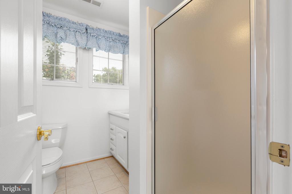 312 INGLESIDE DRIVE