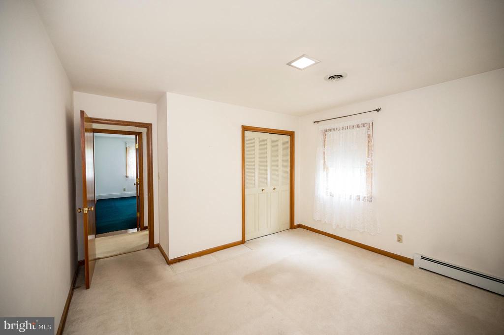 857 MOUNTAIN VIEW ROAD