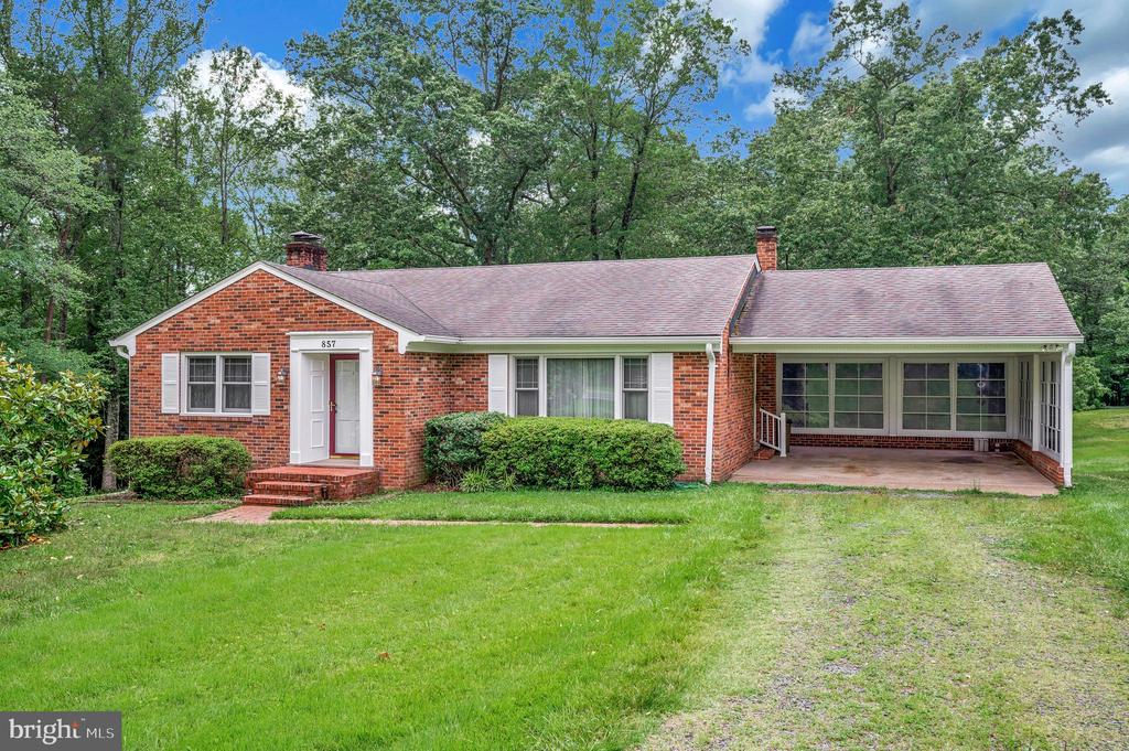 857 MOUNTAIN VIEW ROAD