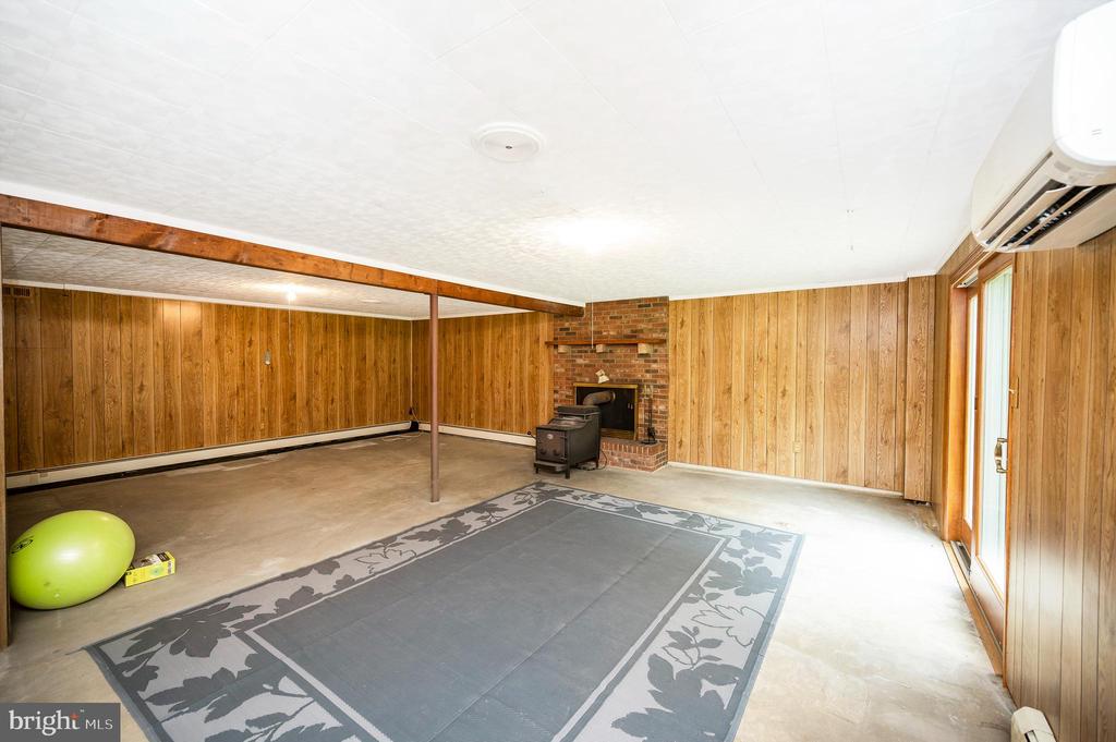 857 MOUNTAIN VIEW ROAD