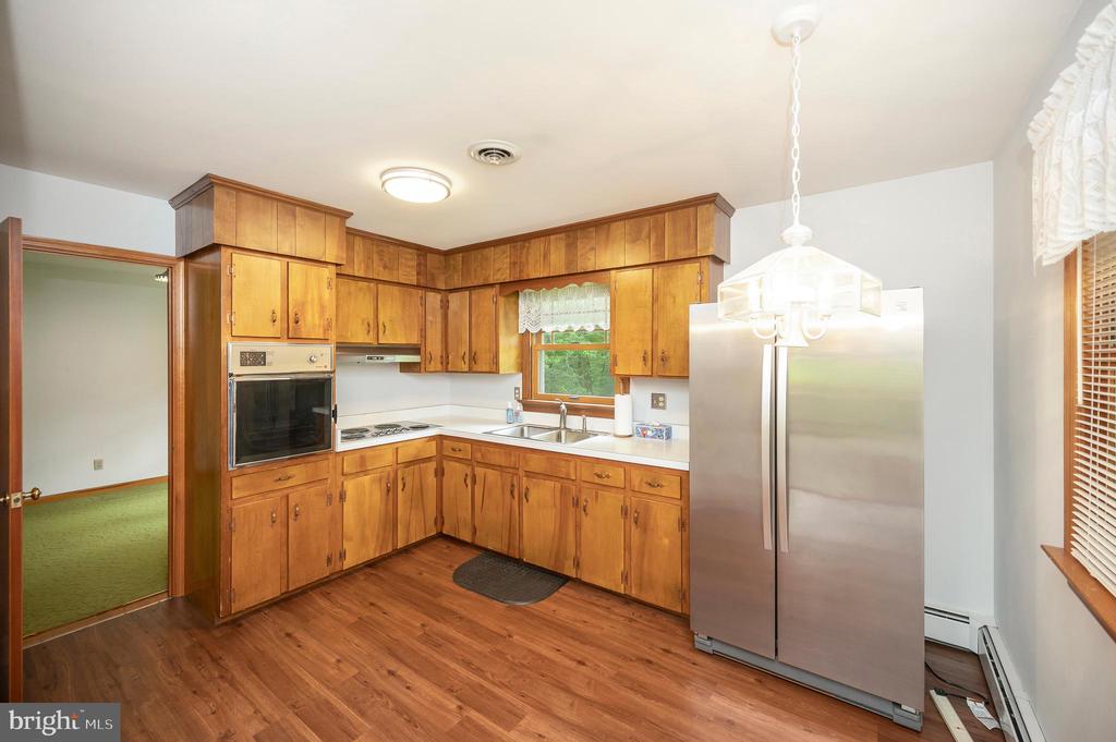 857 MOUNTAIN VIEW ROAD