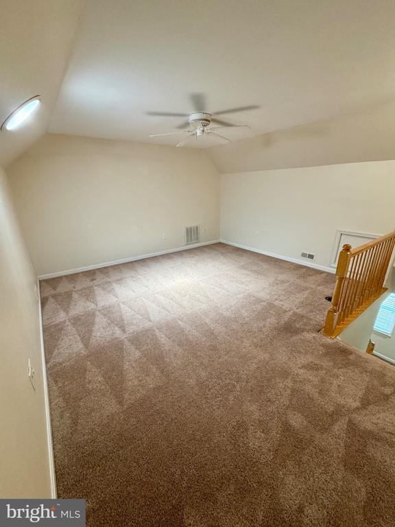 805 WINTERBERRY DRIVE