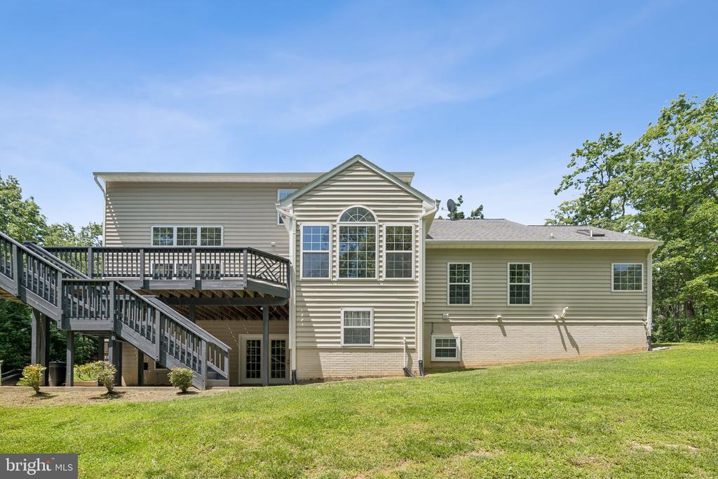 1340 MOUNTAIN VIEW ROAD