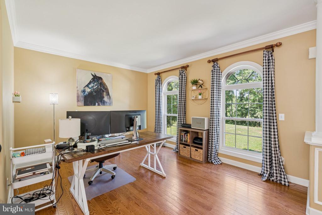 1340 MOUNTAIN VIEW ROAD