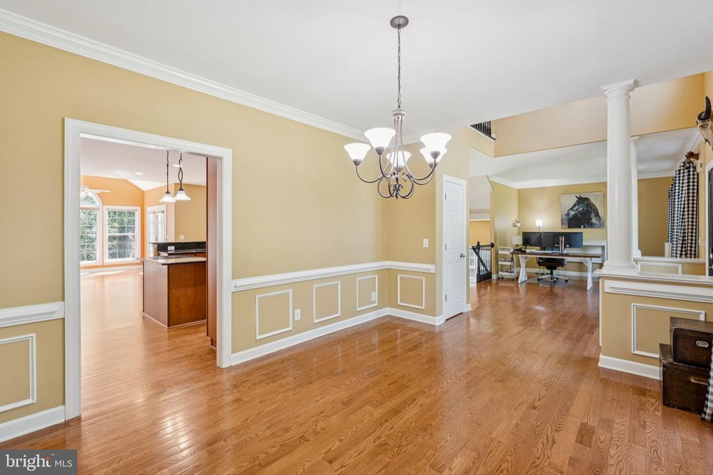 1340 MOUNTAIN VIEW ROAD