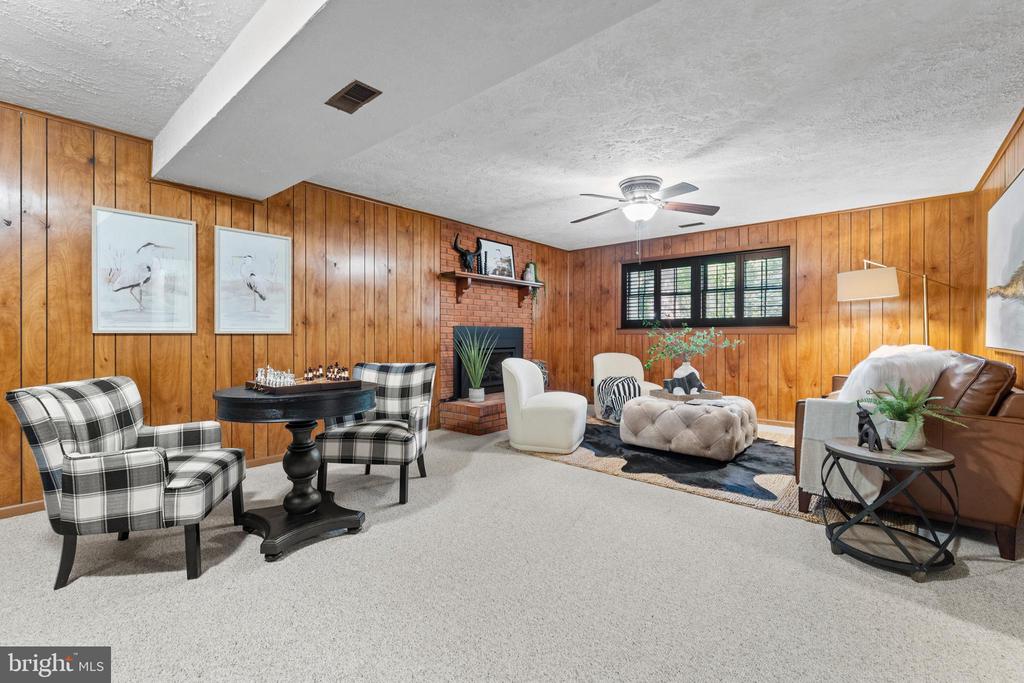 303 CAMDEN DRIVE