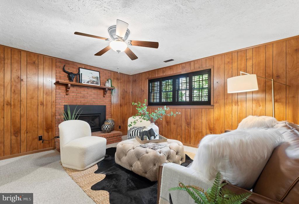 303 CAMDEN DRIVE