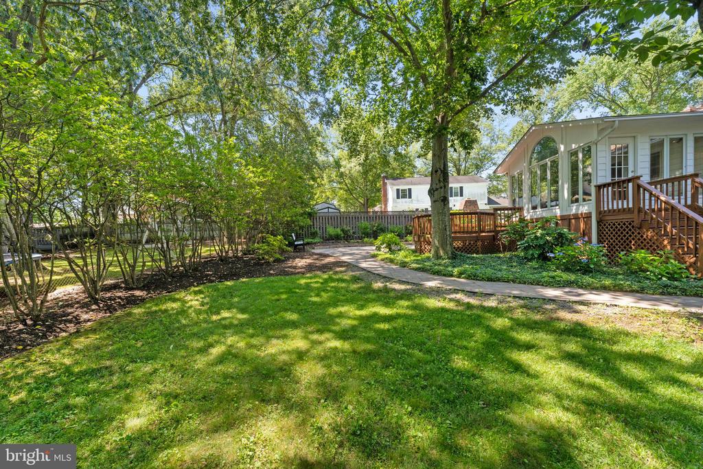 303 CAMDEN DRIVE