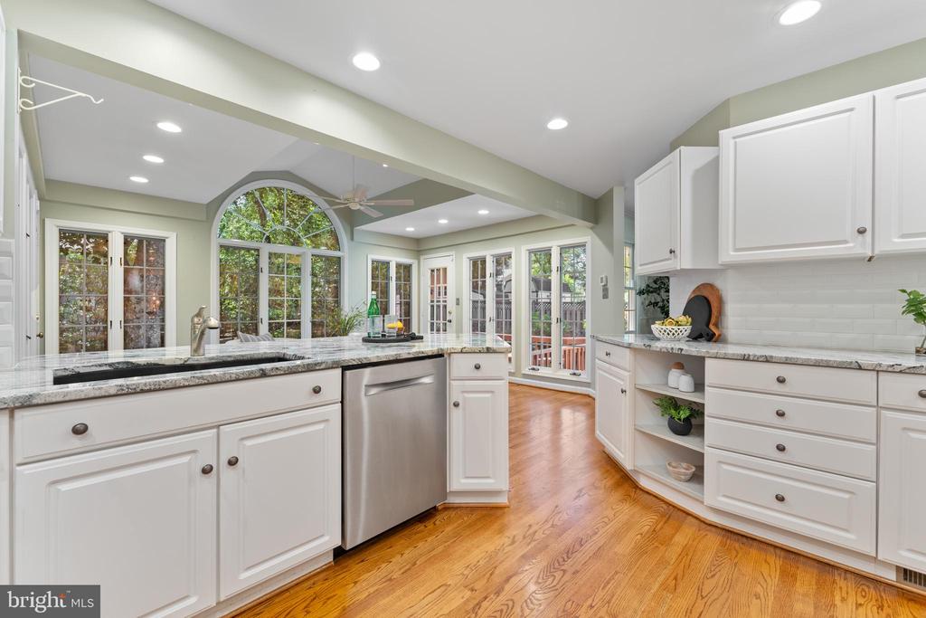303 CAMDEN DRIVE