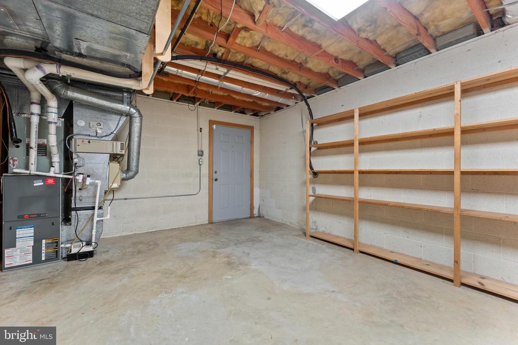 303 CAMDEN DRIVE