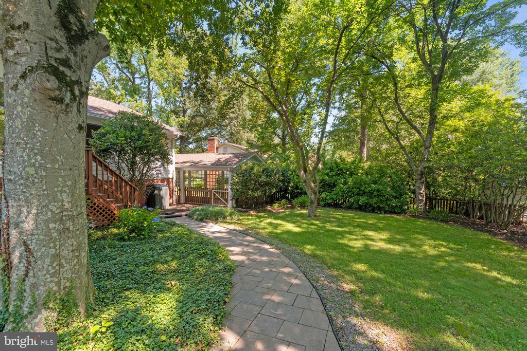 303 CAMDEN DRIVE