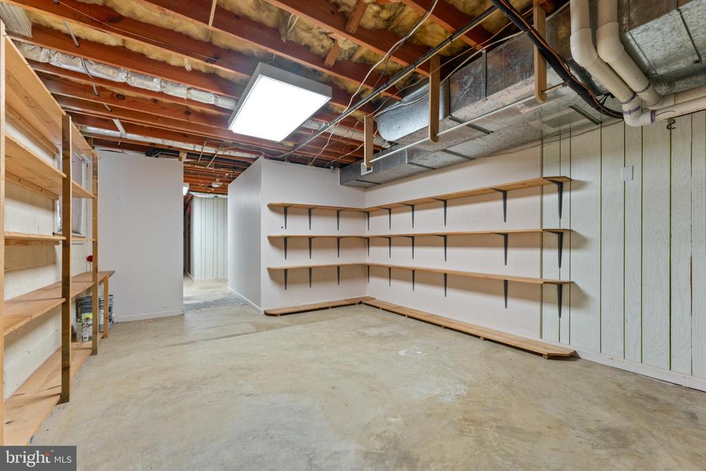 303 CAMDEN DRIVE