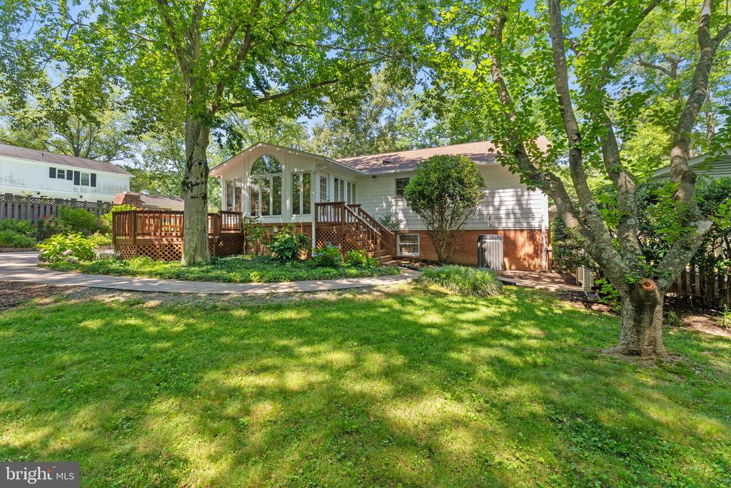 303 CAMDEN DRIVE