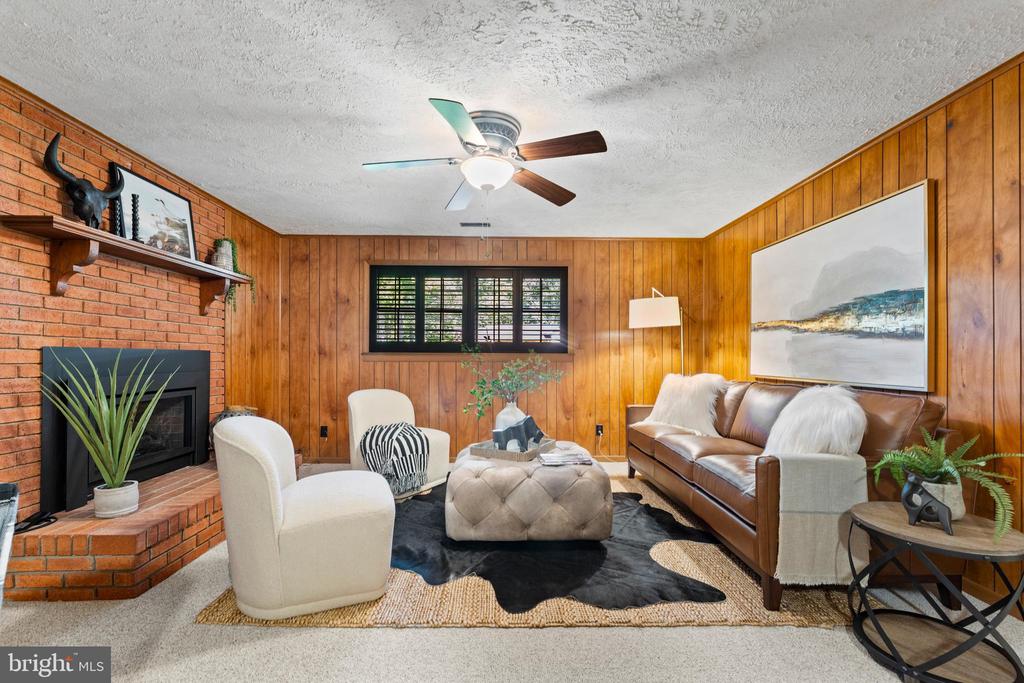 303 CAMDEN DRIVE
