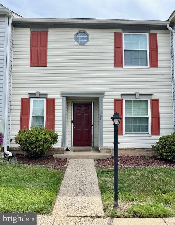 1104 WIND RIDGE DRIVE
