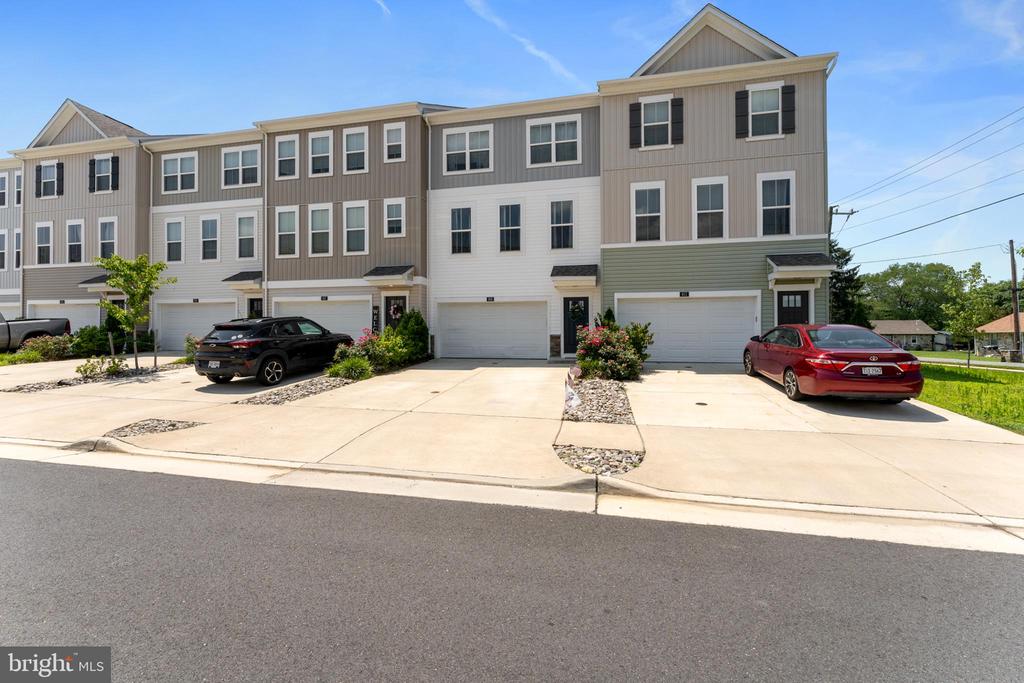 609 CHERRYVIEW DRIVE