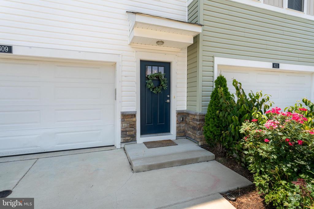 609 CHERRYVIEW DRIVE