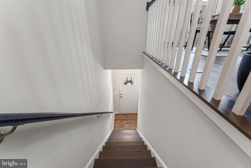 609 CHERRYVIEW DRIVE