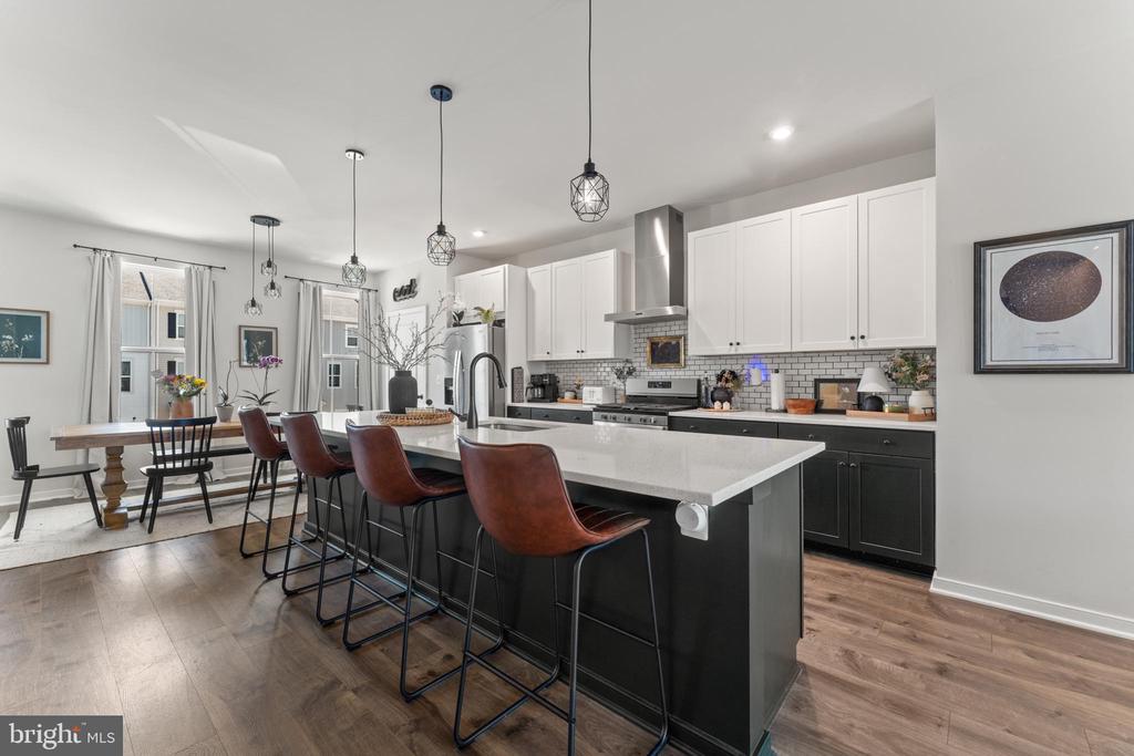 609 CHERRYVIEW DRIVE