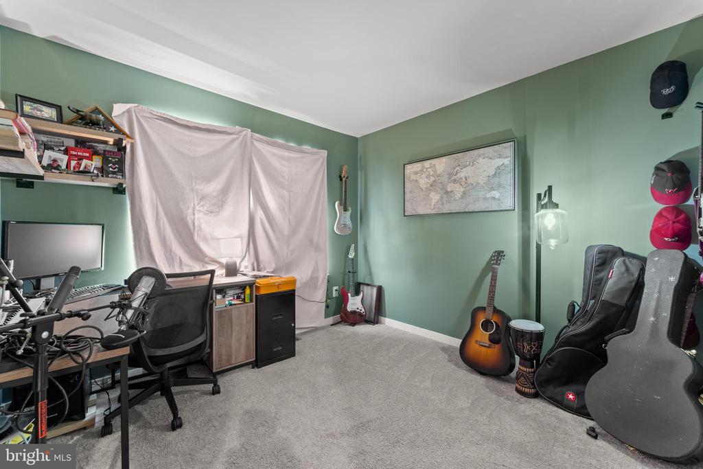 609 CHERRYVIEW DRIVE