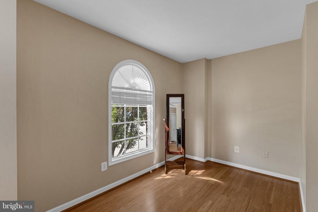 48 MONTGOMERY DRIVE