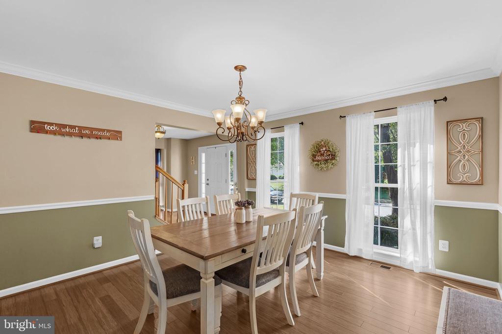 48 MONTGOMERY DRIVE