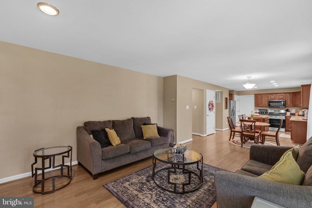 48 MONTGOMERY DRIVE