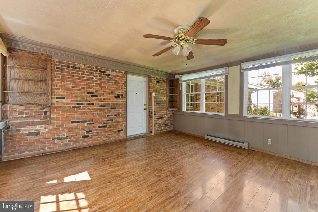 508 FERRY ROAD