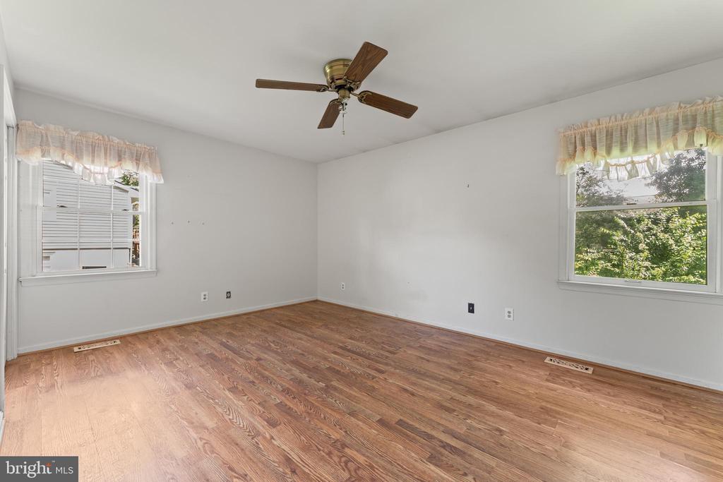 508 FERRY ROAD