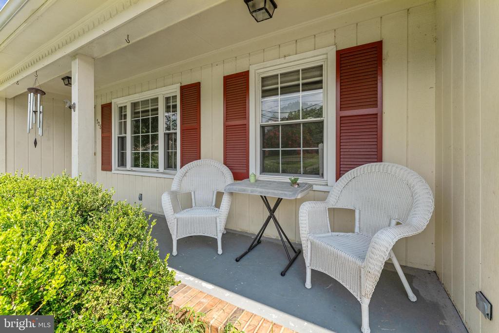 508 FERRY ROAD
