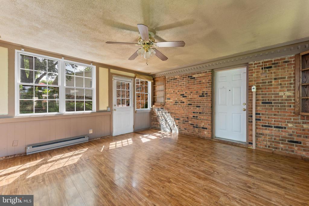 508 FERRY ROAD