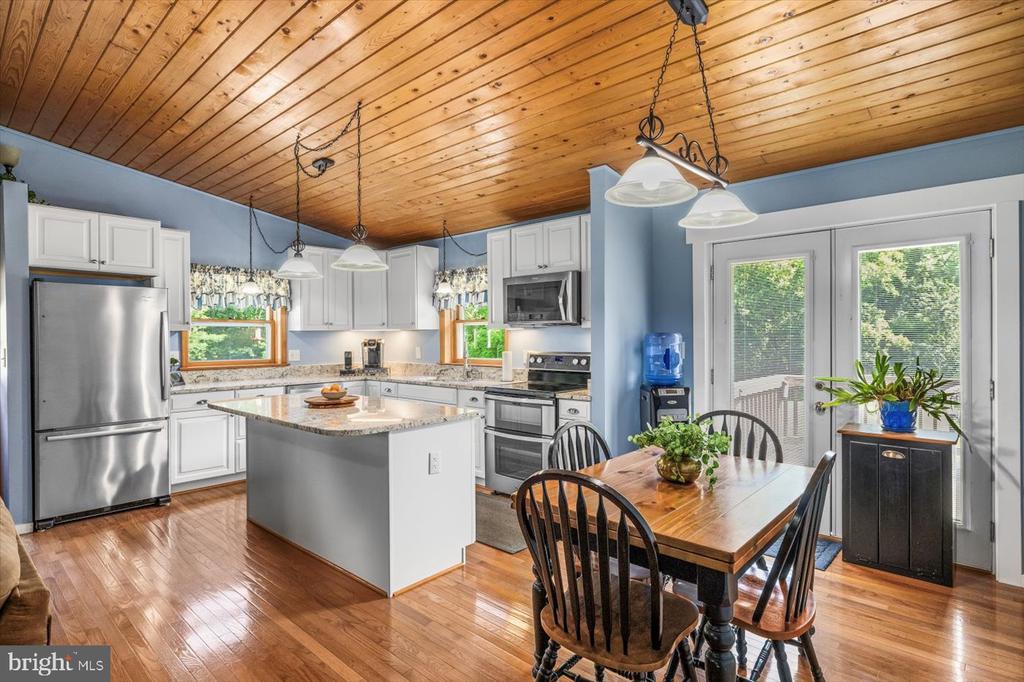 108 TACKETTS MILL ROAD