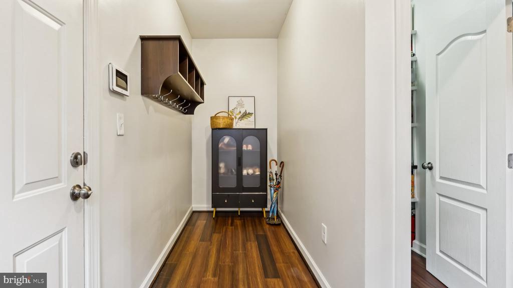 24 DARDEN COURT