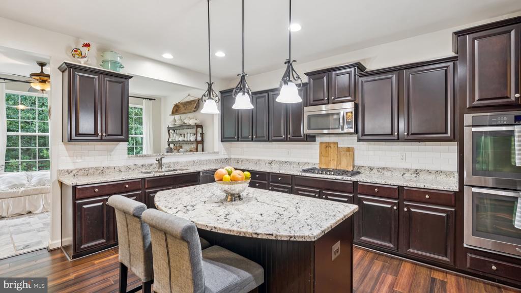 24 DARDEN COURT