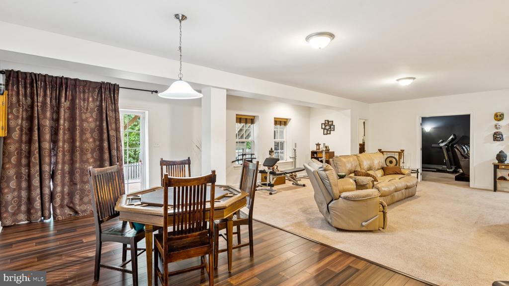 24 DARDEN COURT